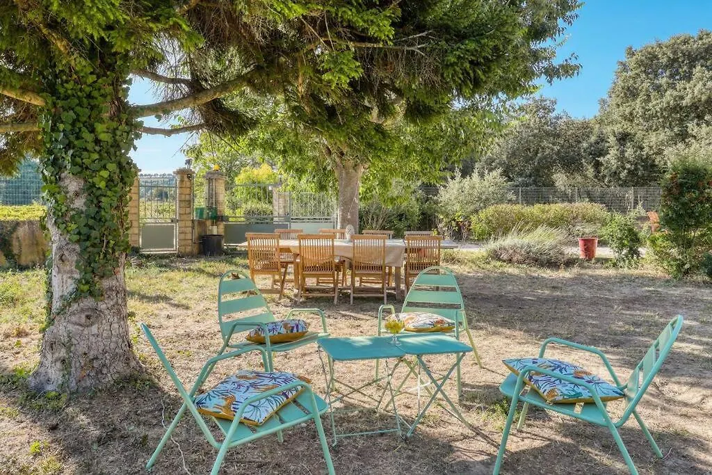 Maison De Campagne Lumineuse Orange  Holiday home