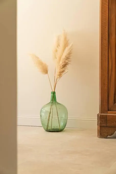 Maison De Campagne Lumineuse Orange  Holiday home